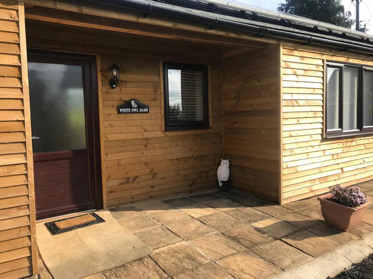 Kenns Farm - 2 Beautiful Barns Villa Carterton Bagian luar foto